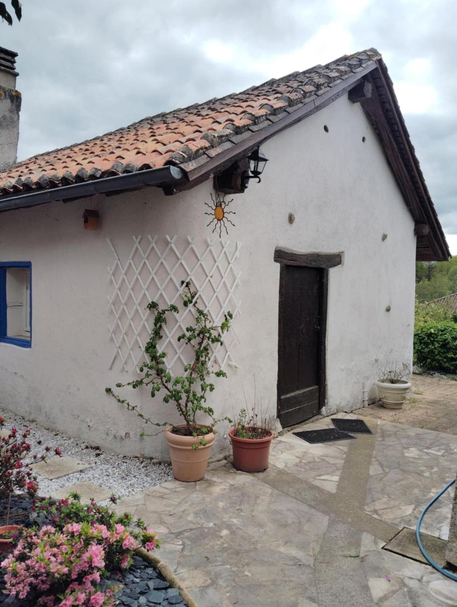 Gite Et Chambre D'Hotes Les Authentiques Saint-Estephe  ภายนอก รูปภาพ